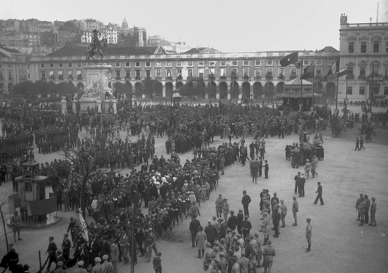 احتفالات النصر في Praca do Comercio ، لشبونة ، 1918 بواسطة غير معروف غير معروف