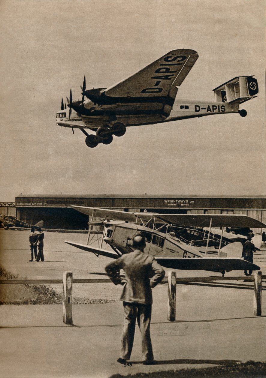 طائرة ركاب ألمانية Junkers تصل إلى مطار كرويدون ، c1934 c1937 بواسطة غير معروف