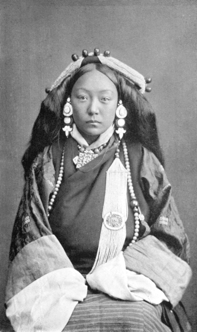 امرأة تبتية ، c1910 بواسطة غير معروف