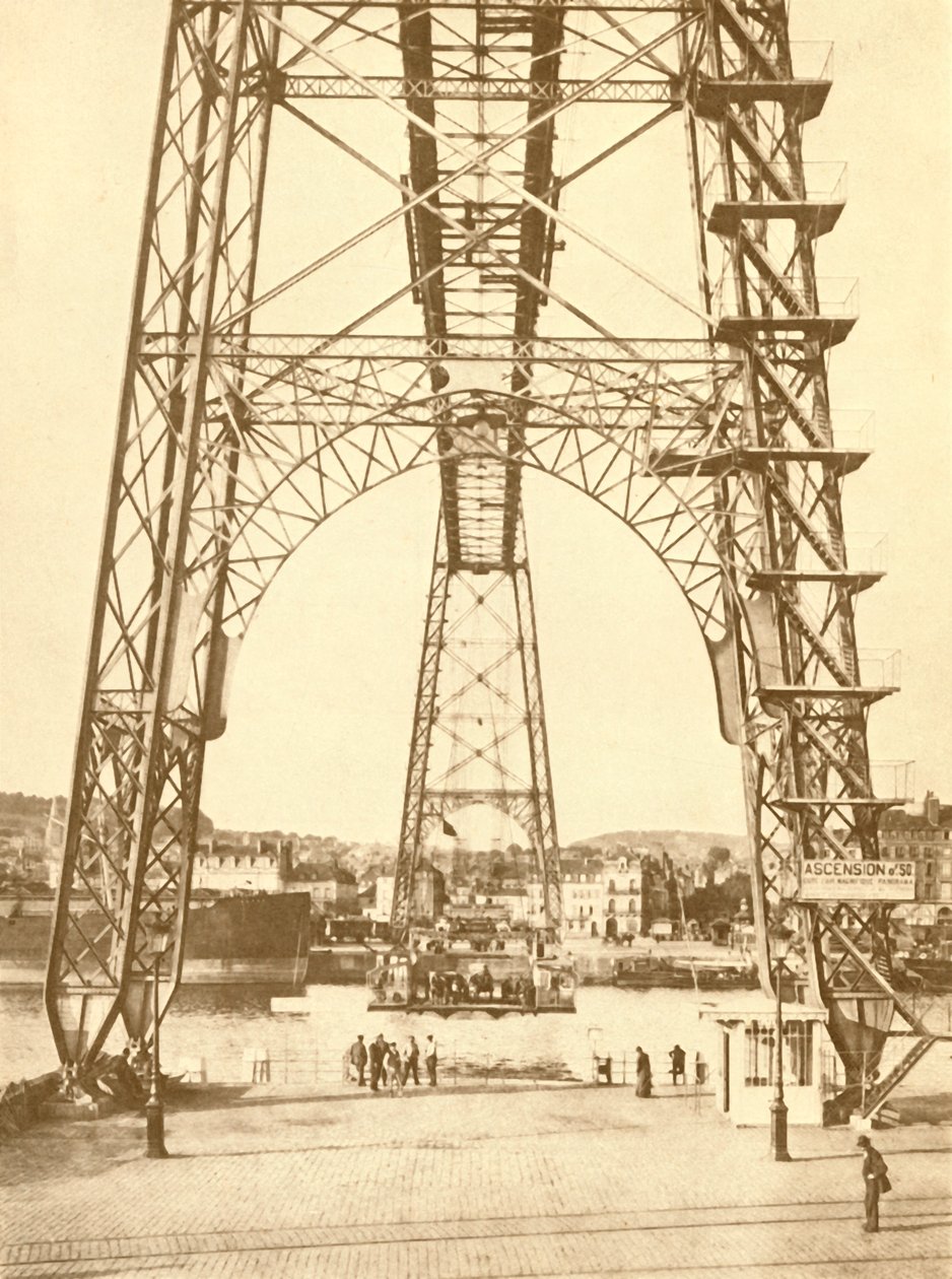 جسر نقل في روان ، c1930. بواسطة غير معروف