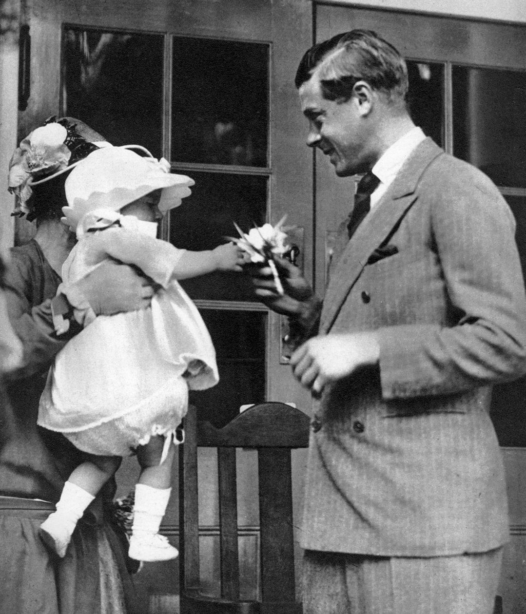باقة لأمير ويلز في مركز قرية إنهام ، 1926 بواسطة غير معروف