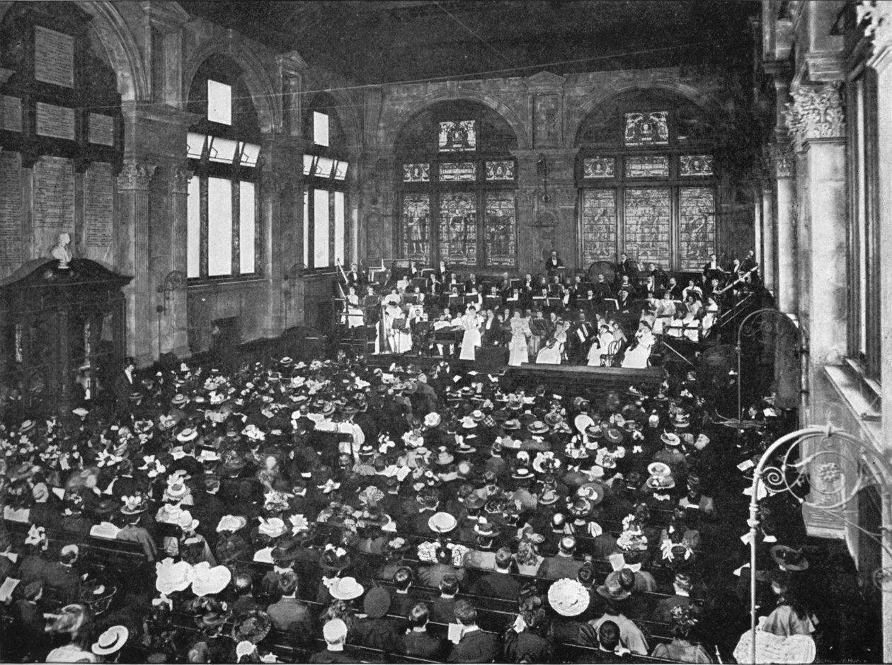 حفل موسيقي في مدرسة جيلدهول للموسيقى ، لندن ، c1901 1901 بواسطة غير معروف