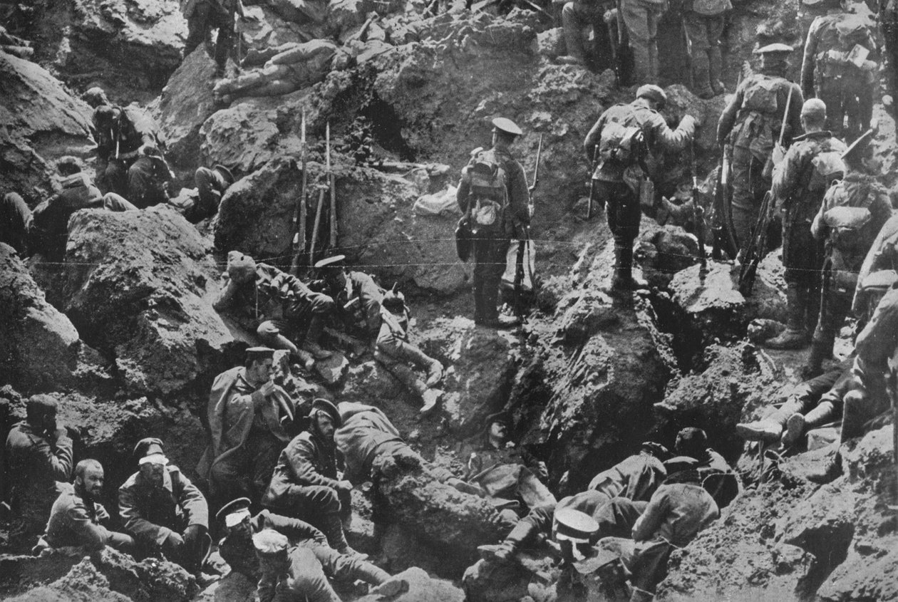 صورة حرب رائعة ، استخرجها البريطانيون وأسروها ، 1915 بواسطة غير معروف