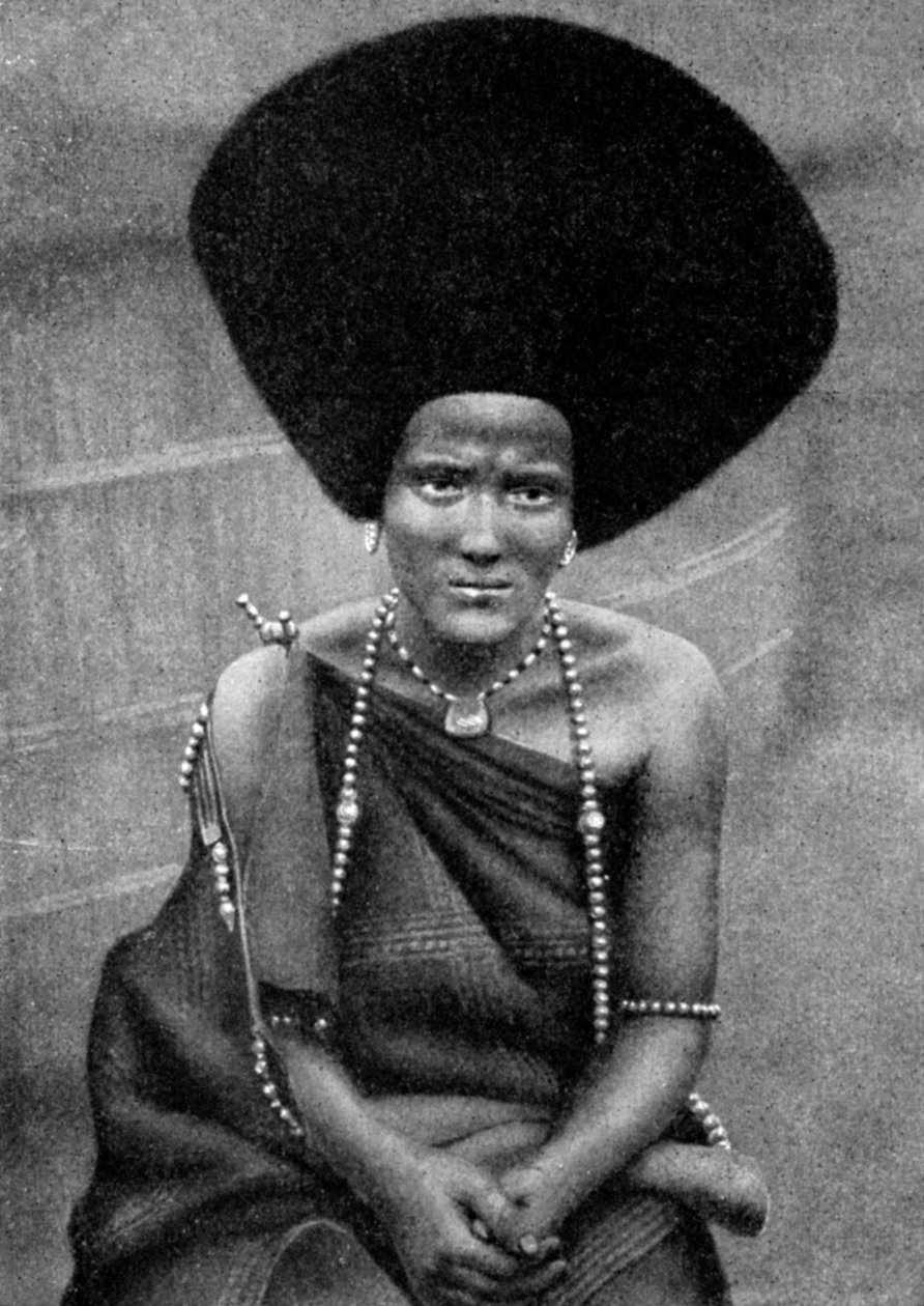 امرأة من شعب النيل البجا أو البقارة ، إثيوبيا ، إفريقيا ، 1922 بواسطة غير معروف