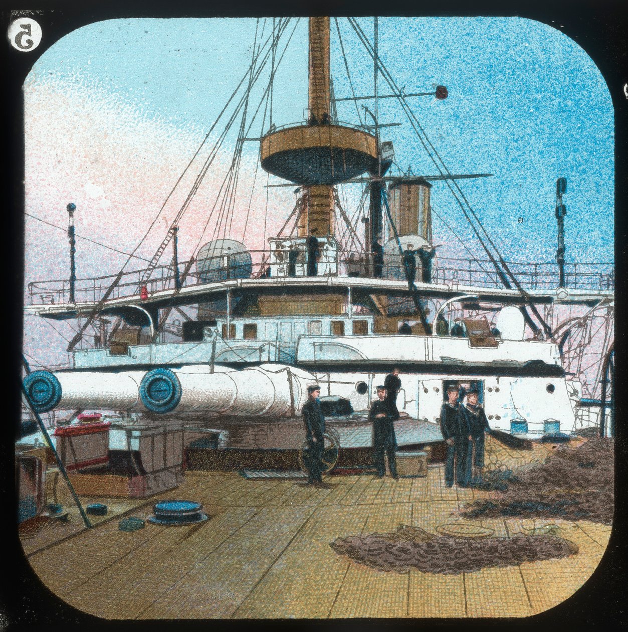 بعد Barbette - HMS Revenger ، c1900. بواسطة غير معروف