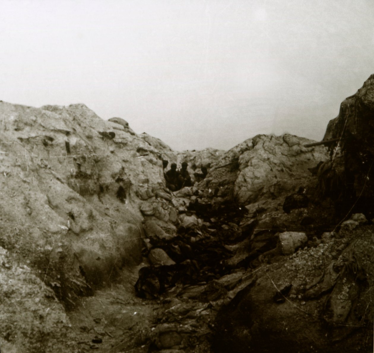 بعد الهجوم ، روزييه ، فرنسا ، c1914-c1918 بواسطة غير معروف