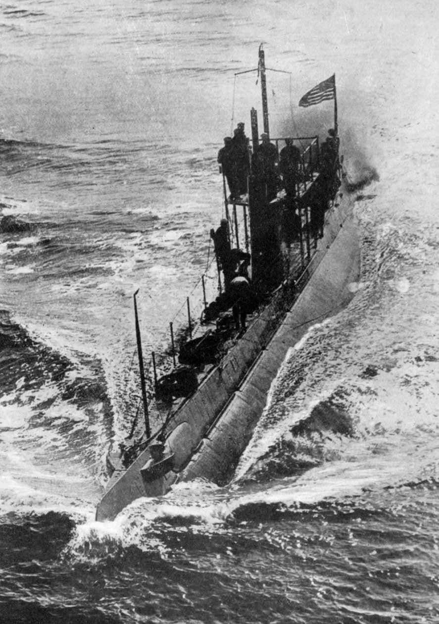 الاستعداد للغواصات الأمريكية بأقصى سرعة ، الحرب العالمية الأولى ، 1914-1918 ، c1920 بواسطة غير معروف