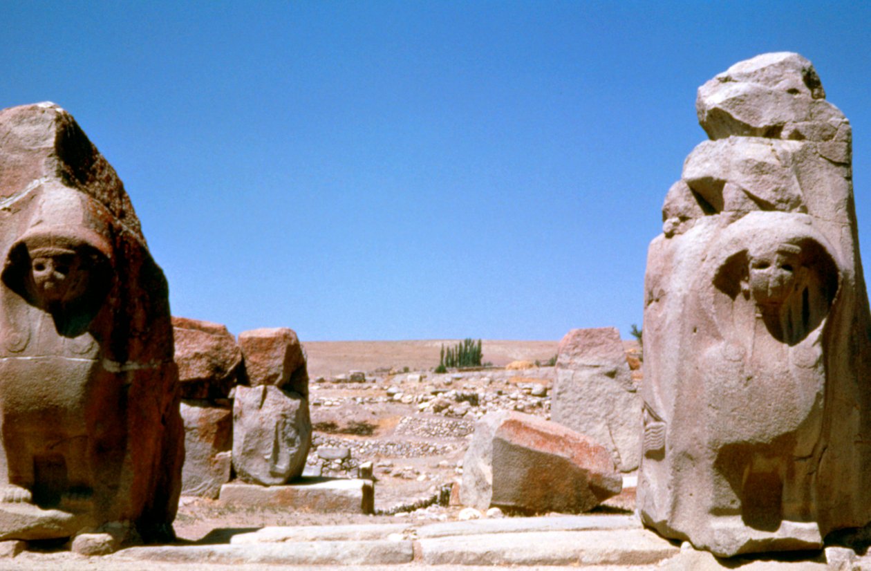 الموقع القديم بالقرب من ألاكا هويوك ، مصر ، c1350 قبل الميلاد بواسطة غير معروف