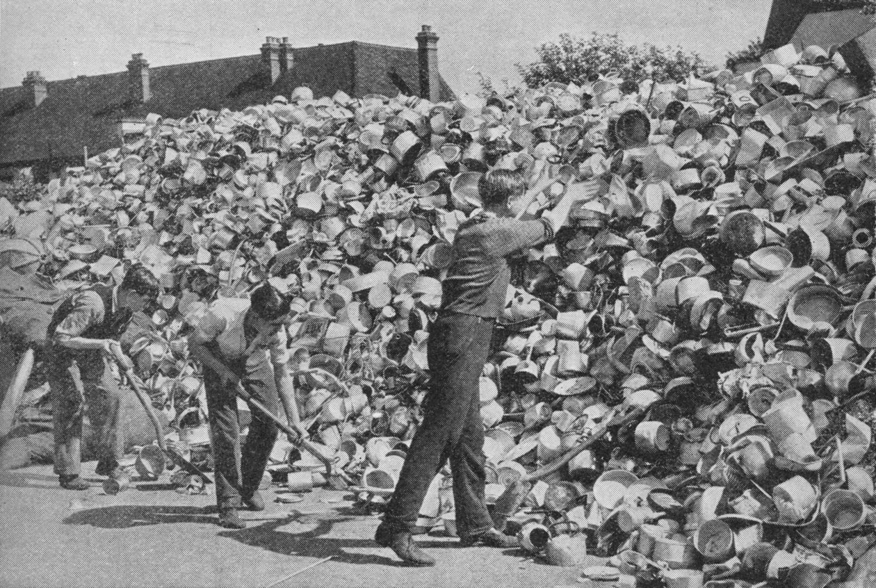 نداء للألمنيوم ، 1940 ، 1940 بواسطة غير معروف