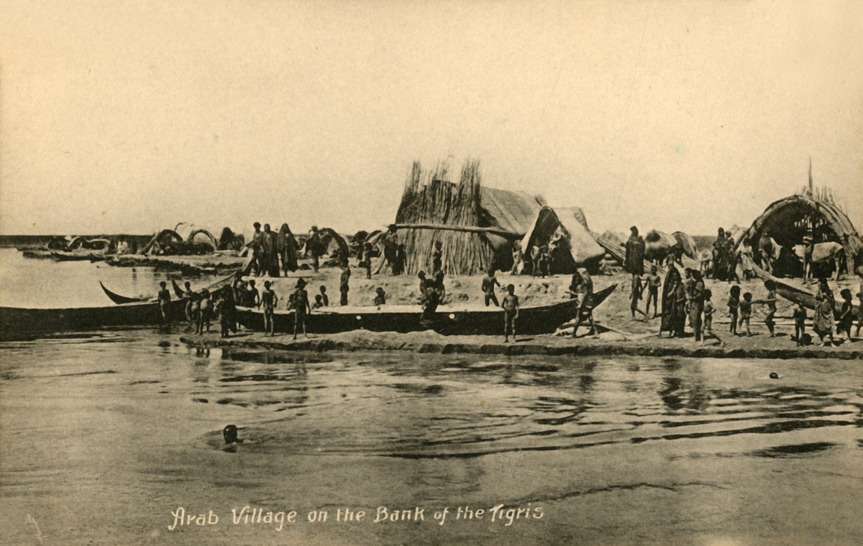 القرية العربية على ضفة دجلة c1918-c1939. بواسطة غير معروف