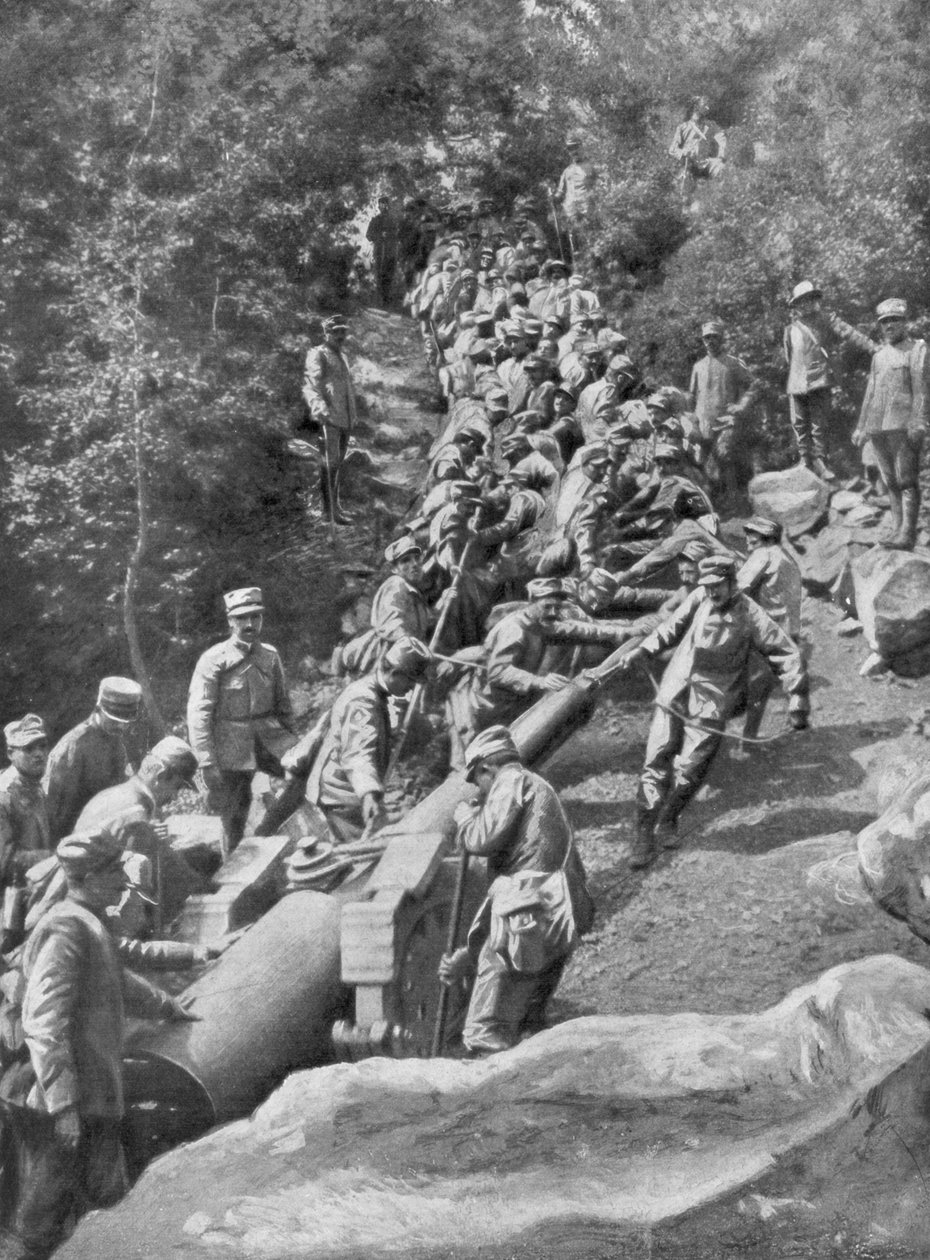قطعة مدفعية تسحبها 600 جندي ، معركة إيسونزو الثانية ، الحرب العالمية الأولى ، 1915 بواسطة غير معروف