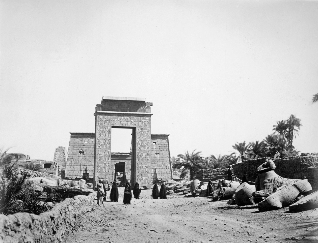 شارع أبو الهول ، الكرنك ، مصر ، 1878 بواسطة غير معروف