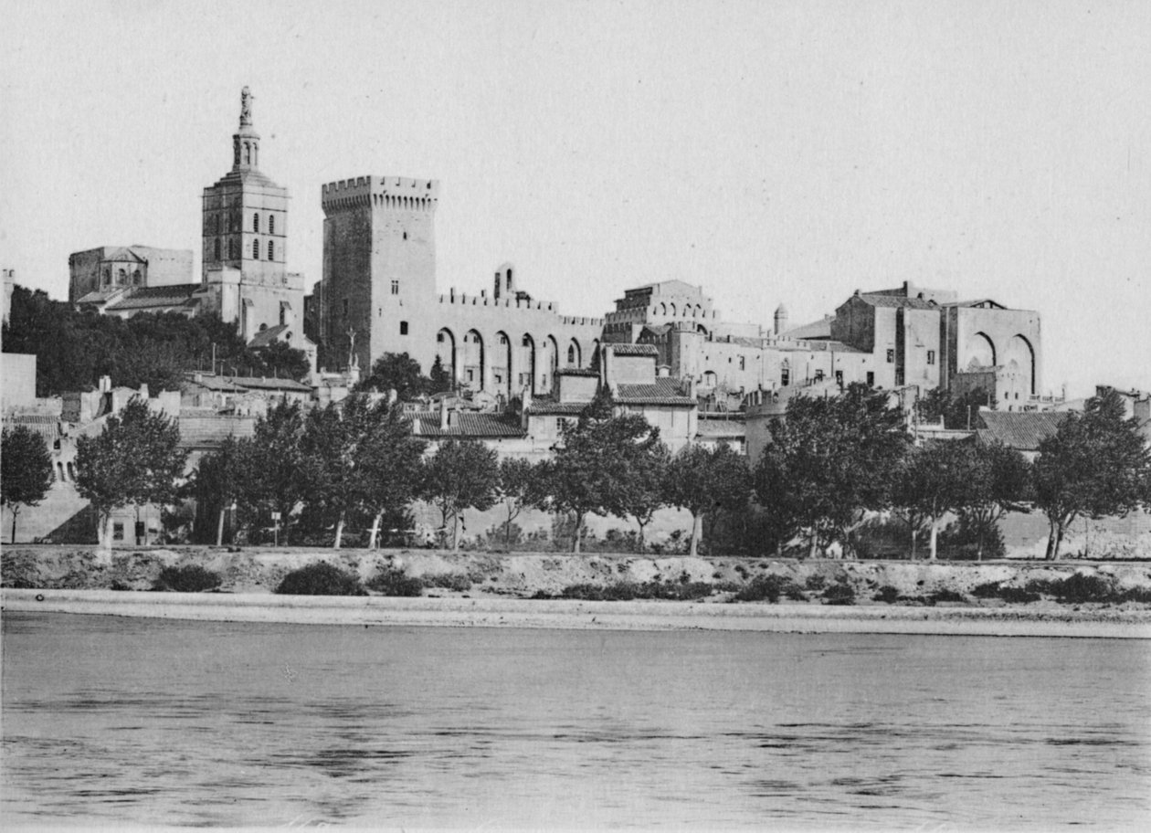 افينيون. - قصر الرون والباباوات عام 1925 بواسطة غير معروف