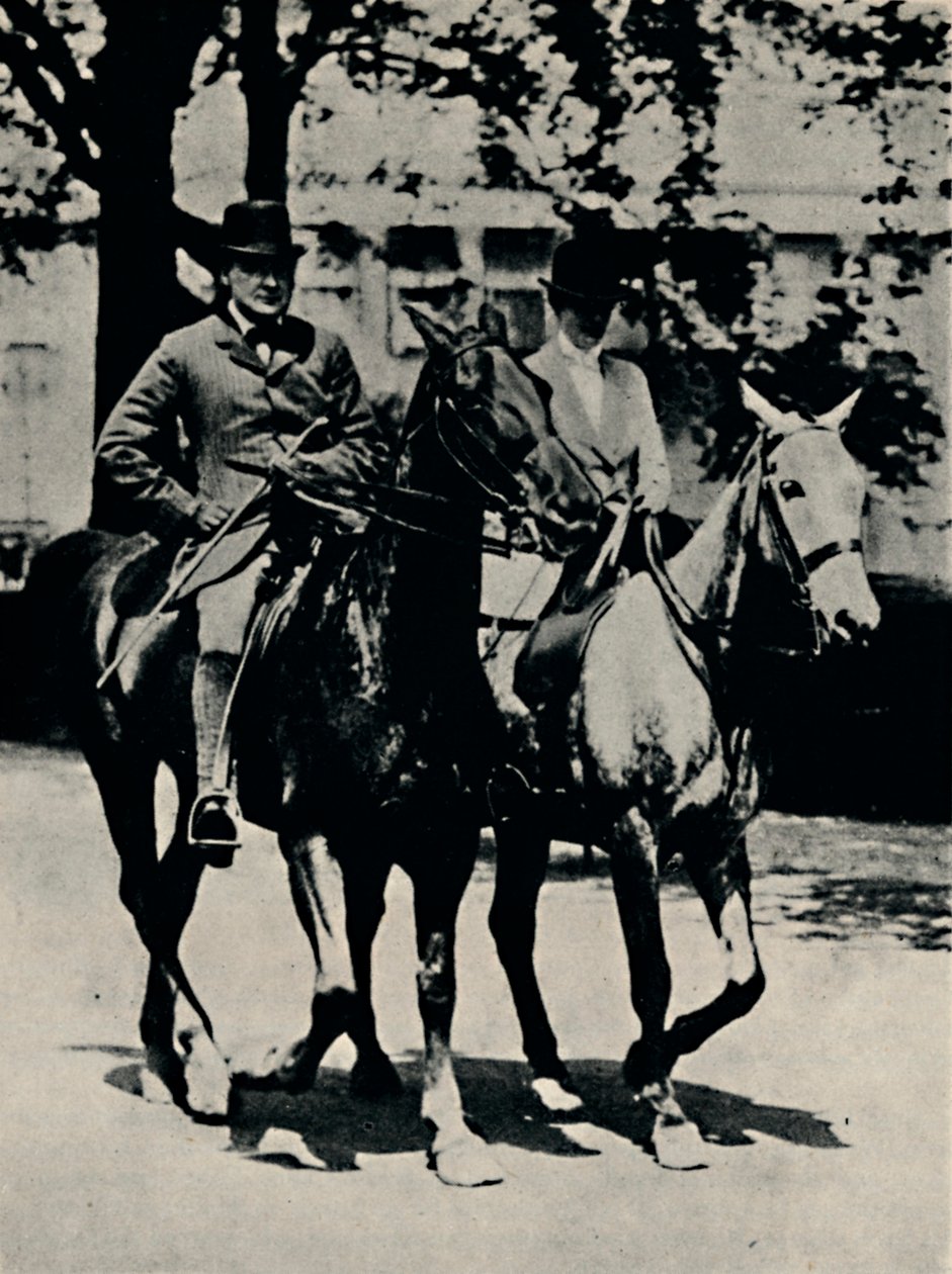مرة أخرى في إنجلترا مرة أخرى ، 1916 ، 1945. بواسطة غير معروف