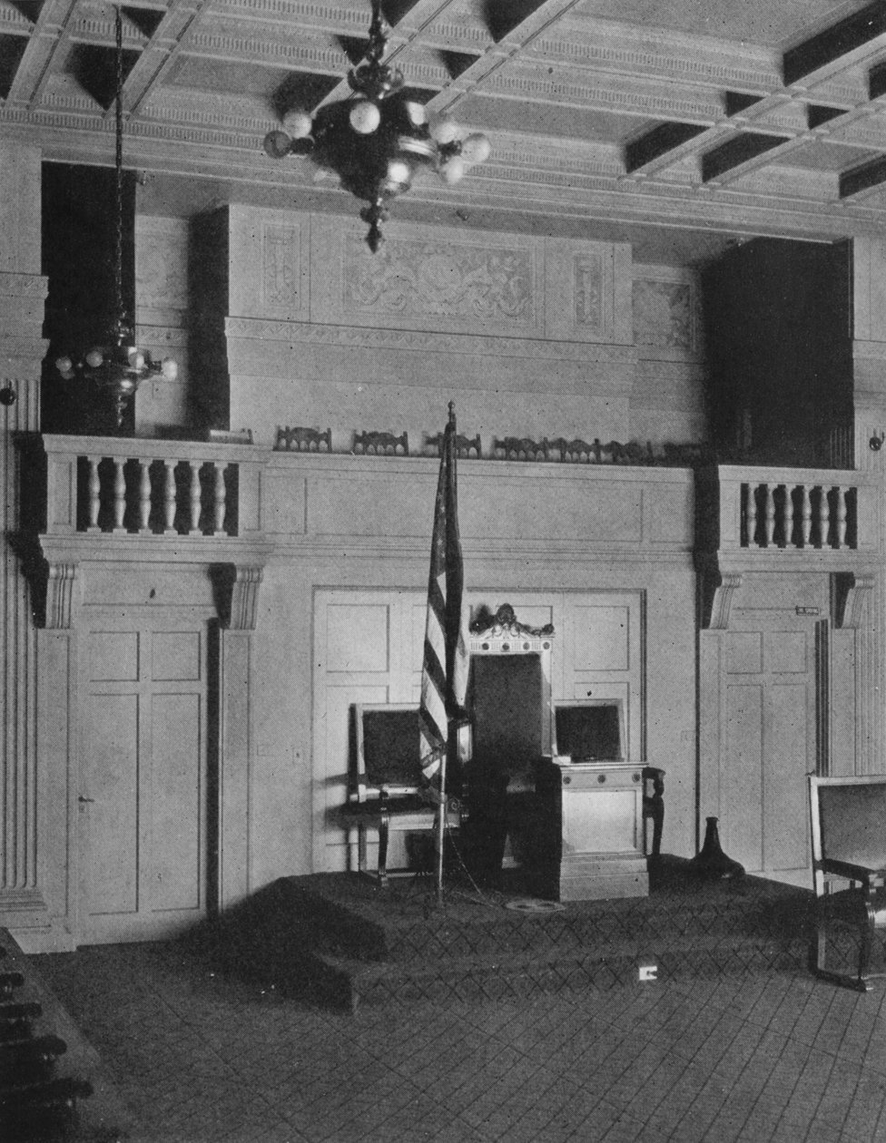 شرفة وديس في غرفة لودج المعبد الماسوني ، برمنغهام ، ألاباما ، 1924 بواسطة غير معروف