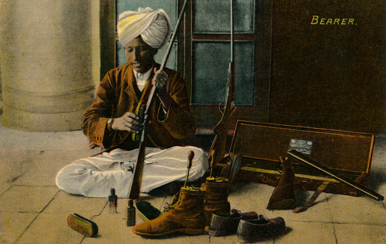 حامل ، c1910 بواسطة غير معروف