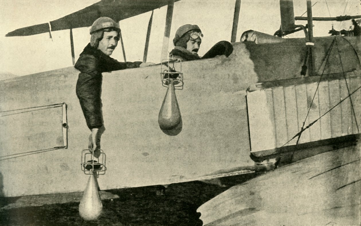 قطارات القنبلة ، 1914-1918 ، ج 1920. بواسطة غير معروف