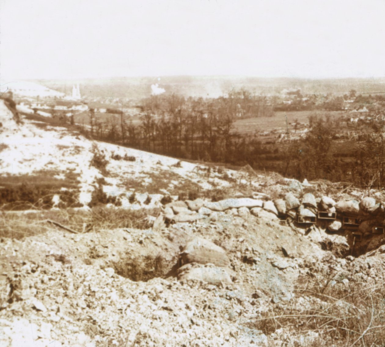 القصف ، Ablain-Saint-Nazaire ، شمال فرنسا ، c1914-c1918 بواسطة غير معروف