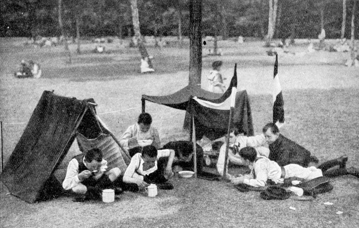 التخييم الأولاد ، برلين ، ألمانيا ، 1922 بواسطة غير معروف