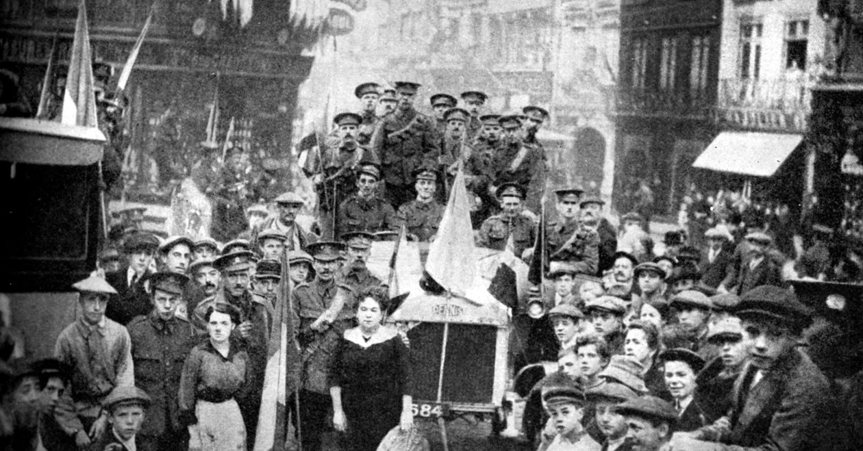 القوة الاستطلاعية البريطانية في روان ، فرنسا ، الحرب العالمية الأولى ، 1914 بواسطة غير معروف