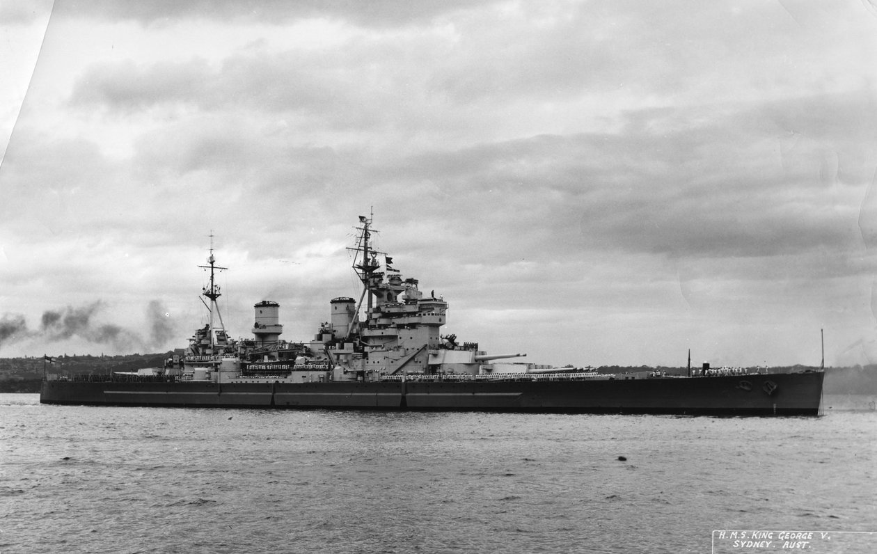 سفينة حربية بريطانية HMS King George V ، سيدني ، أستراليا ، 1945 بواسطة غير معروف