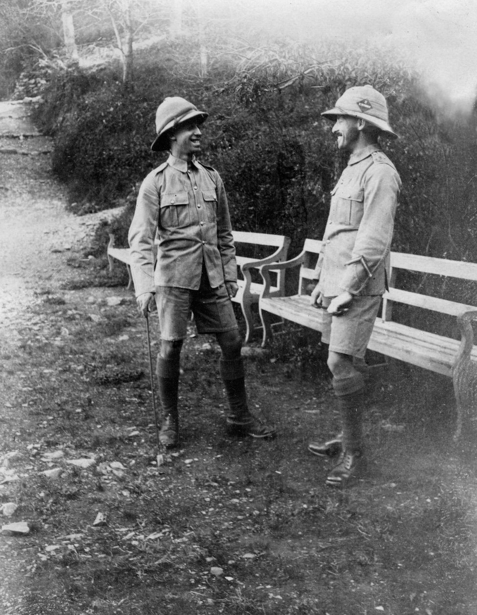 الجنود البريطانيون ، شاكراتا ، الهند ، 1917 بواسطة غير معروف