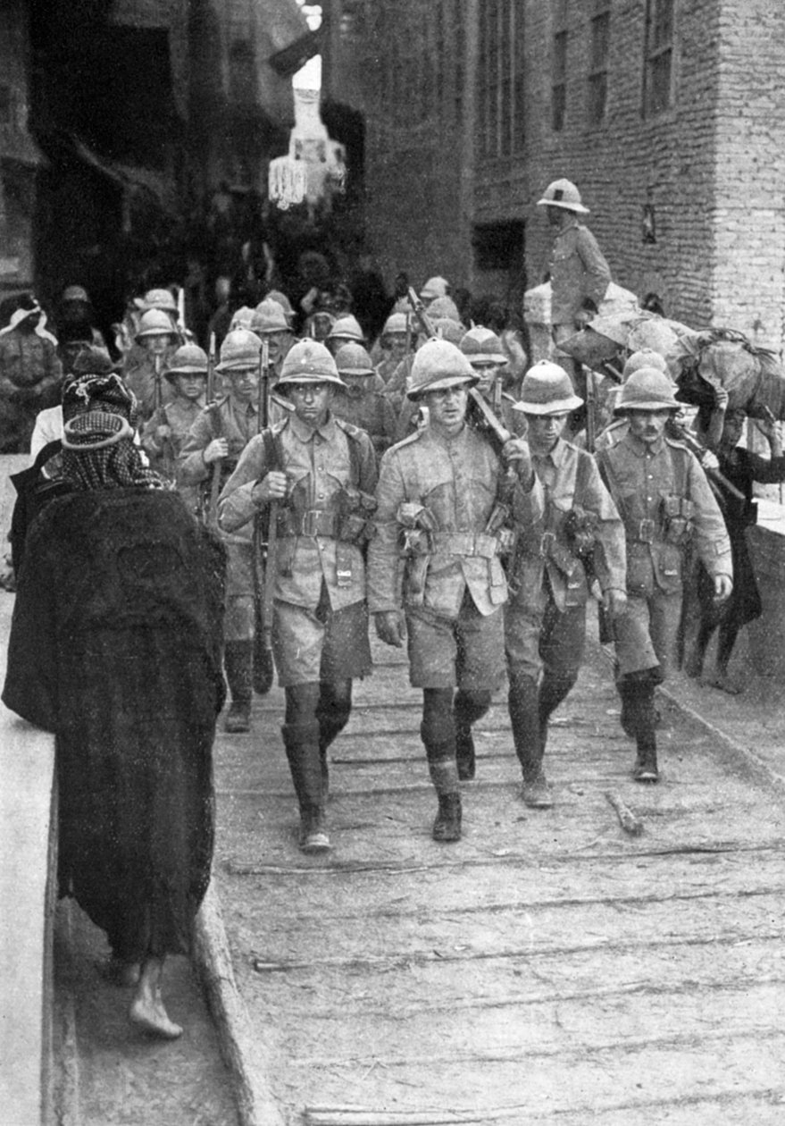القوات البريطانية في طريقها إلى بغداد ، الحرب العالمية الأولى ، 1917 ، ج 1920 بواسطة غير معروف