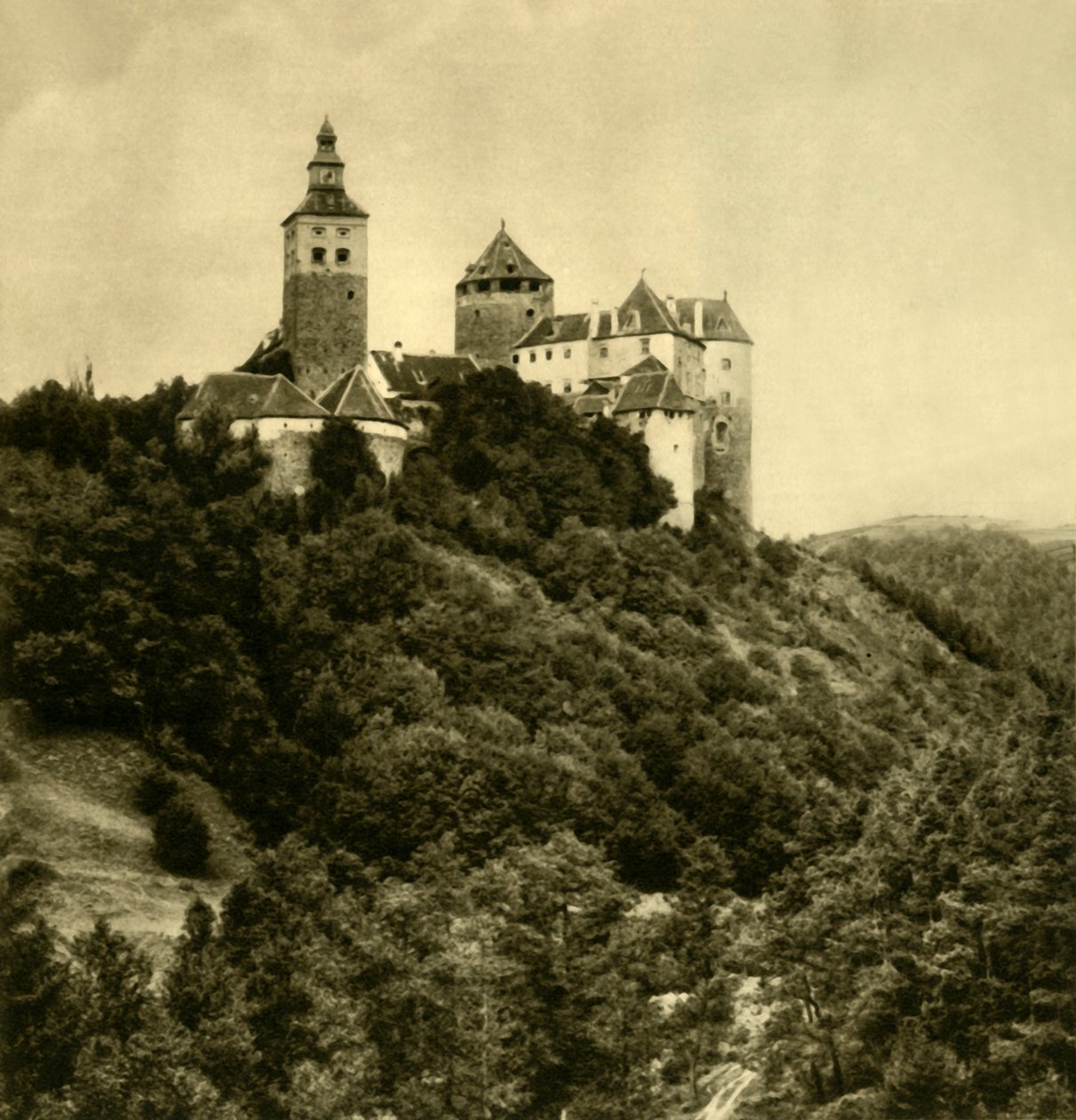 Burg Schlaining ، بورغنلاند ، النمسا ، c1935. بواسطة غير معروف