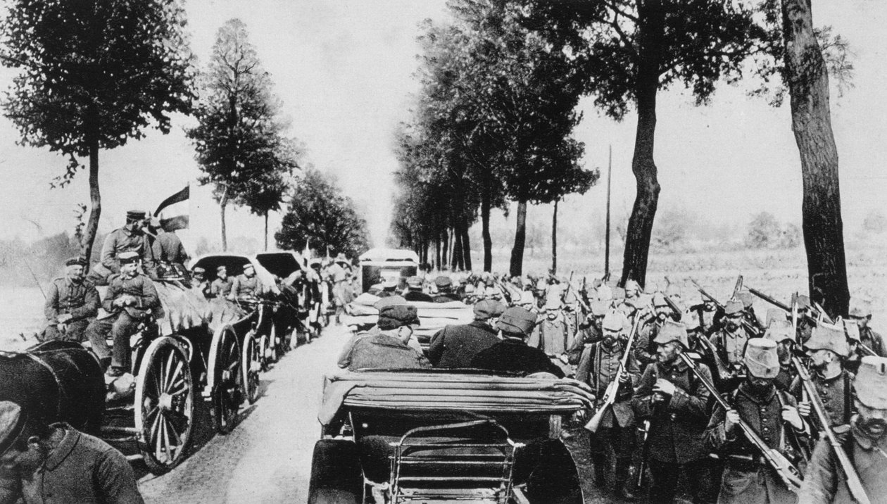 طريق مزدحم ، الحرب العالمية الأولى ، 1915 بواسطة غير معروف