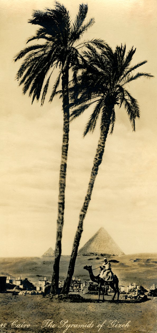 القاهرة - أهرامات جرزة ، c1918-c1939. بواسطة غير معروف