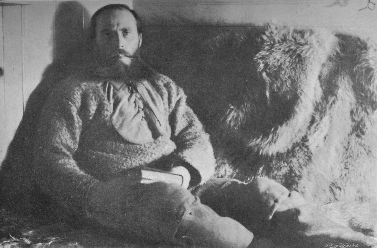 النقيب سفيردروب في مقصورته ، 1895 ، 1897 بواسطة غير معروف