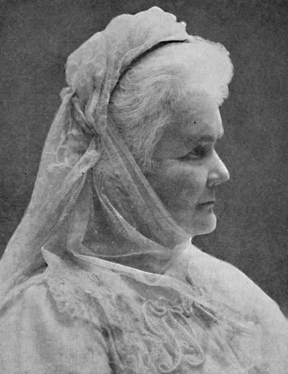 كارمن سيلفا - صورة متأخرة لملكة الملكة ، c1925 بواسطة غير معروف