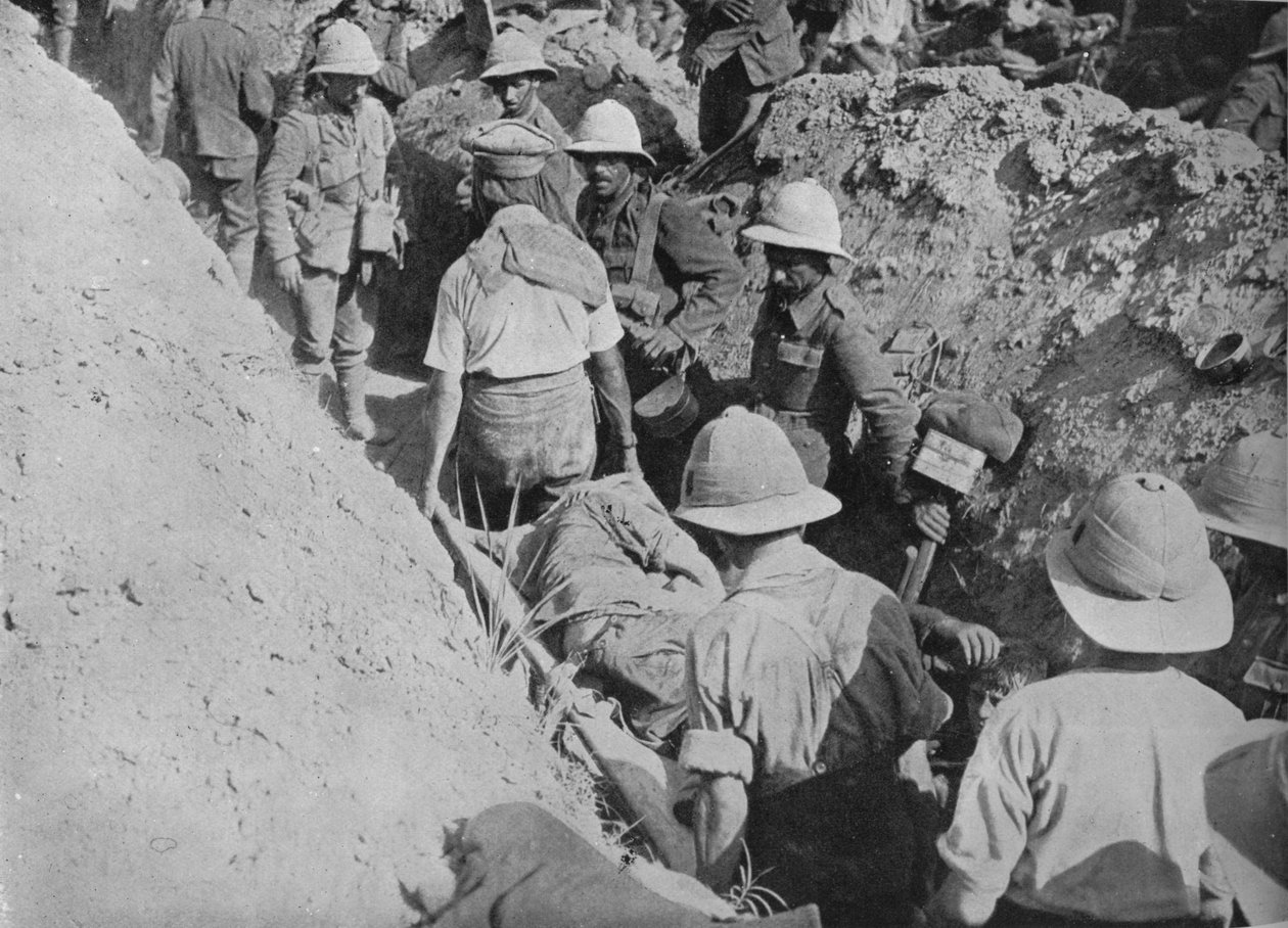 حمل الجرحى من الخنادق ، 1915 بواسطة غير معروف