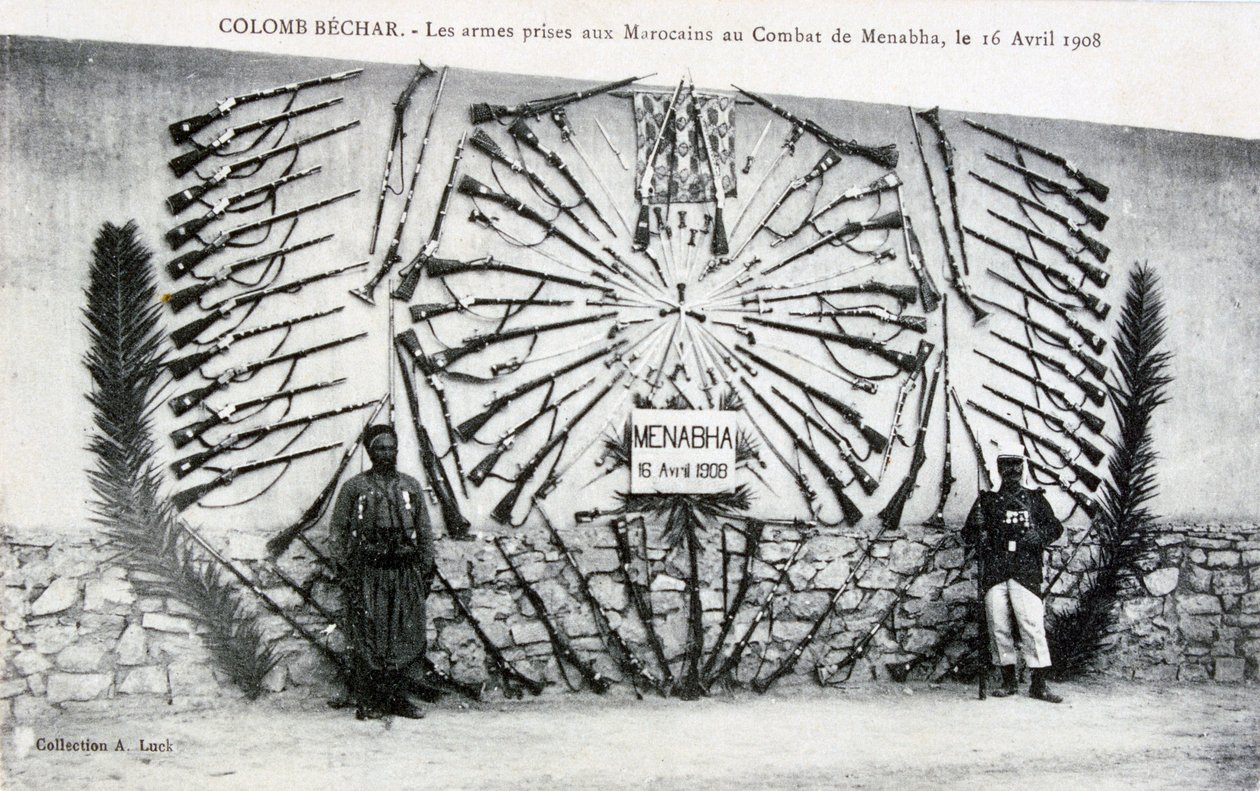 أسلحة محصنة من معركة منابها ، كولومب بشار ، الجزائر ، c1910 بواسطة غير معروف