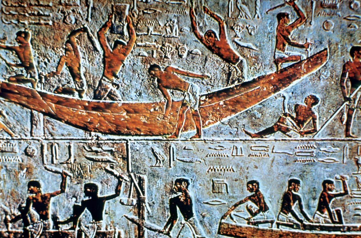 بناء قارب ، نقش حوائط ، سقارة ، مصر بواسطة غير معروف