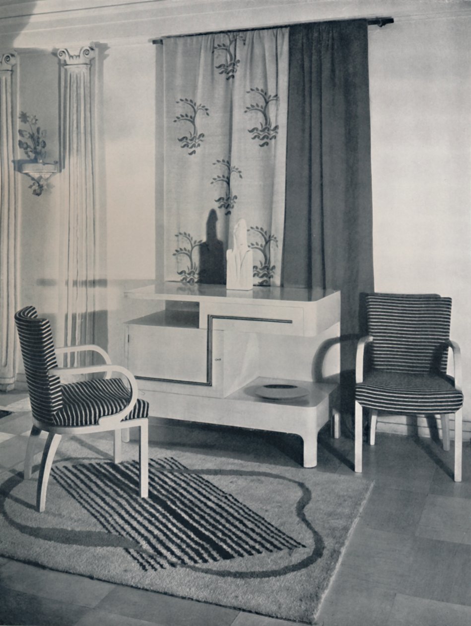 ركن غرفة من تصميم Hayes Marshall for Fortnum & Mason Ltd. ، لندن ، 1936 بواسطة غير معروف