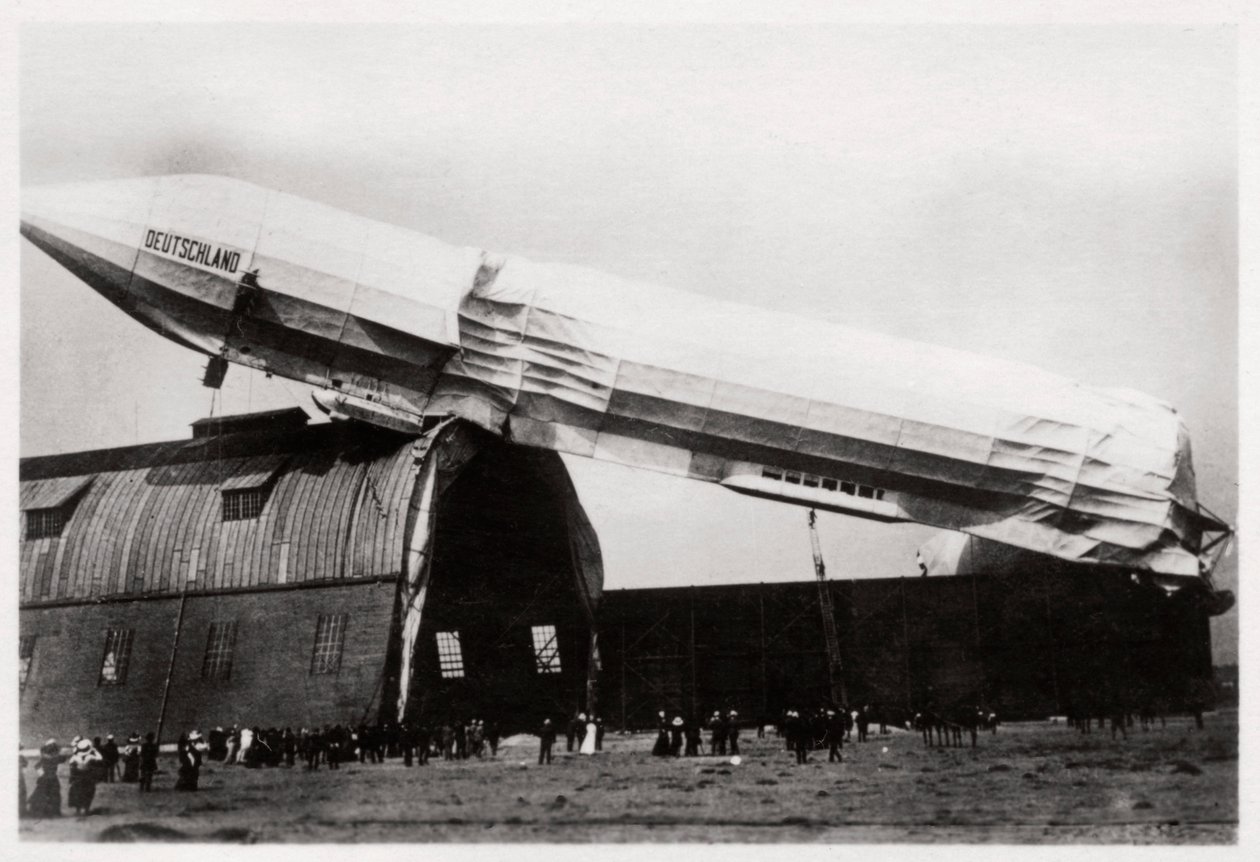 Crashed Zeppelin LZ 8 Deutschland II ، دوسلدورف ، ألمانيا ، 1911 1933 بواسطة غير معروف