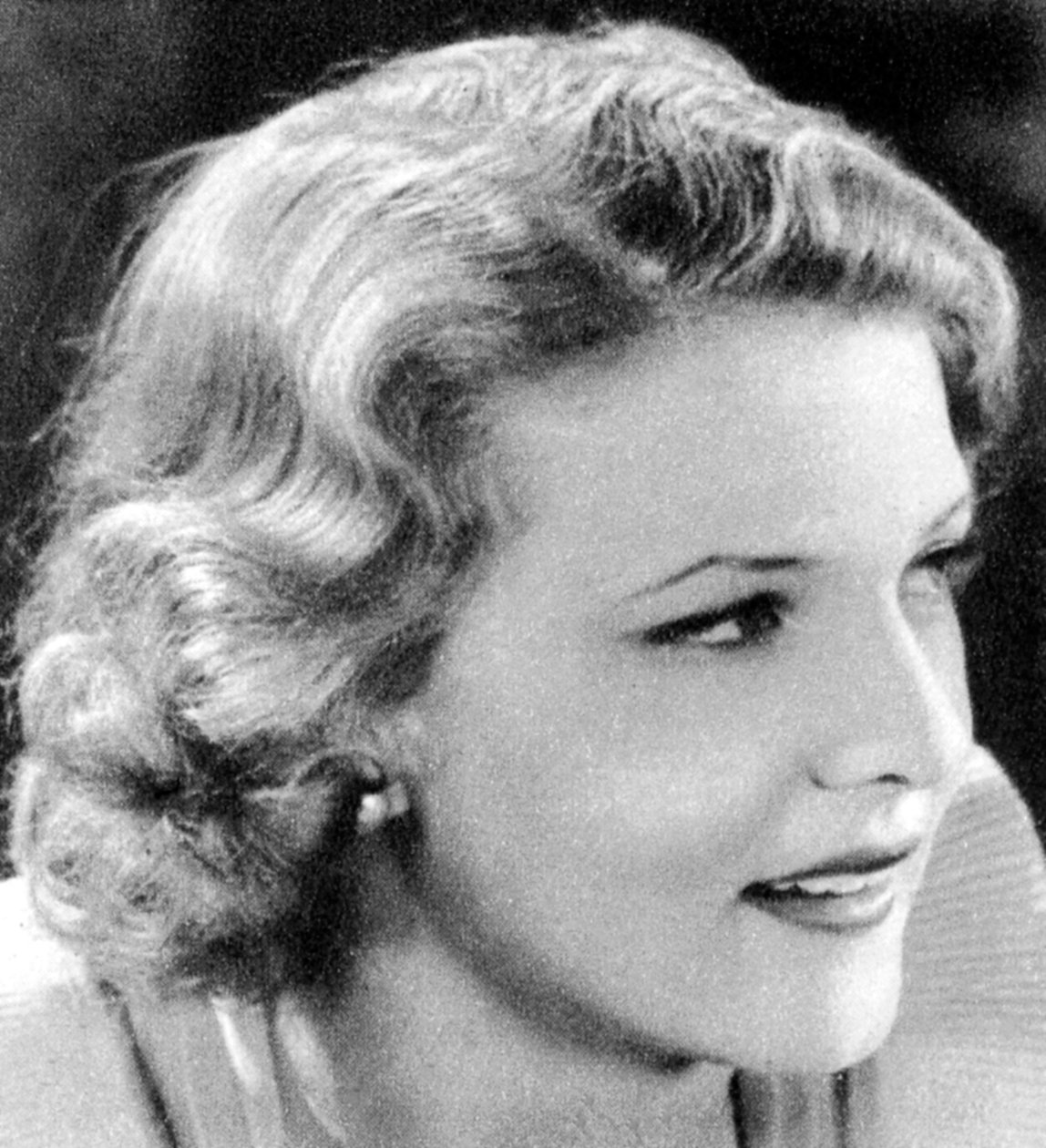 إليسا لاندي ، ممثلة إيطالية ولدت ، 1934-1935 بواسطة غير معروف