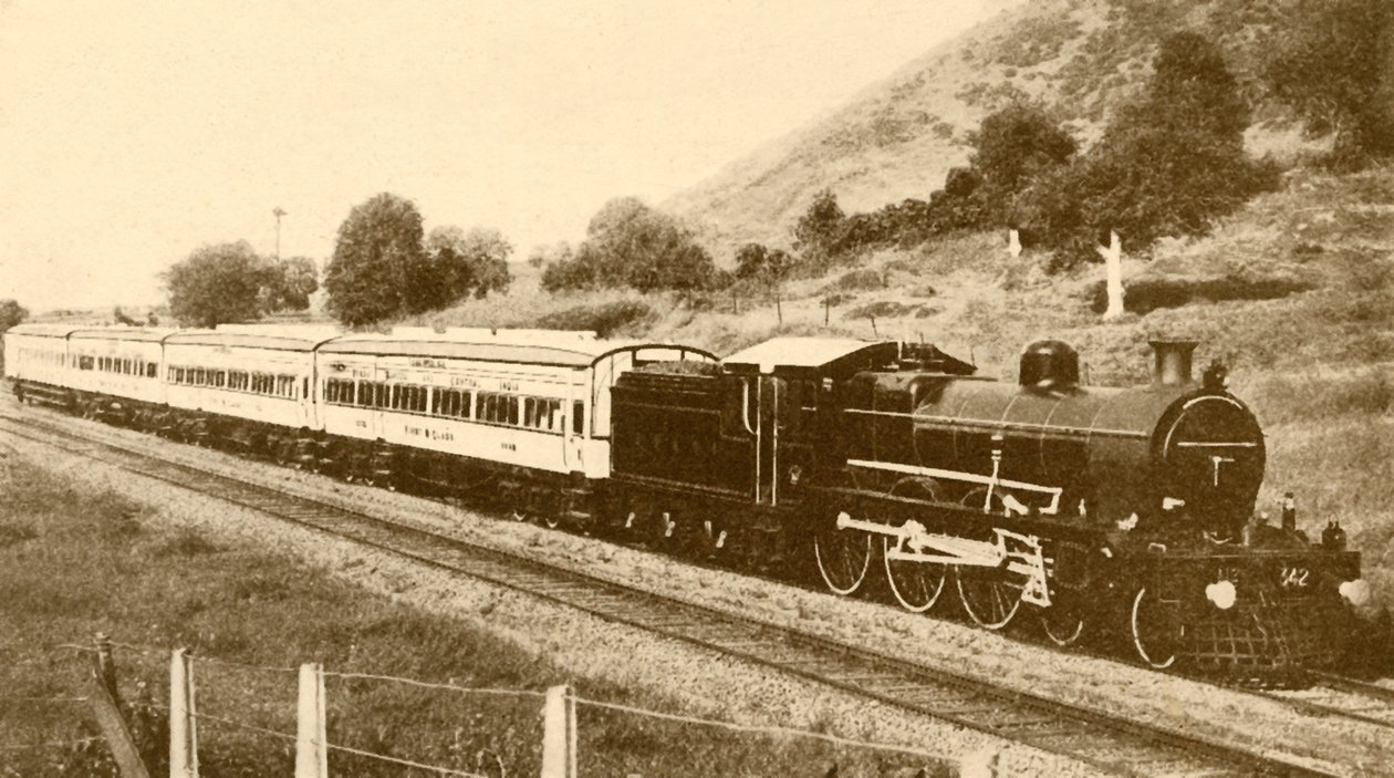 قطار سريع ، بومباي ، بارودا وسكة حديد وسط الهند ، 1930. بواسطة غير معروف