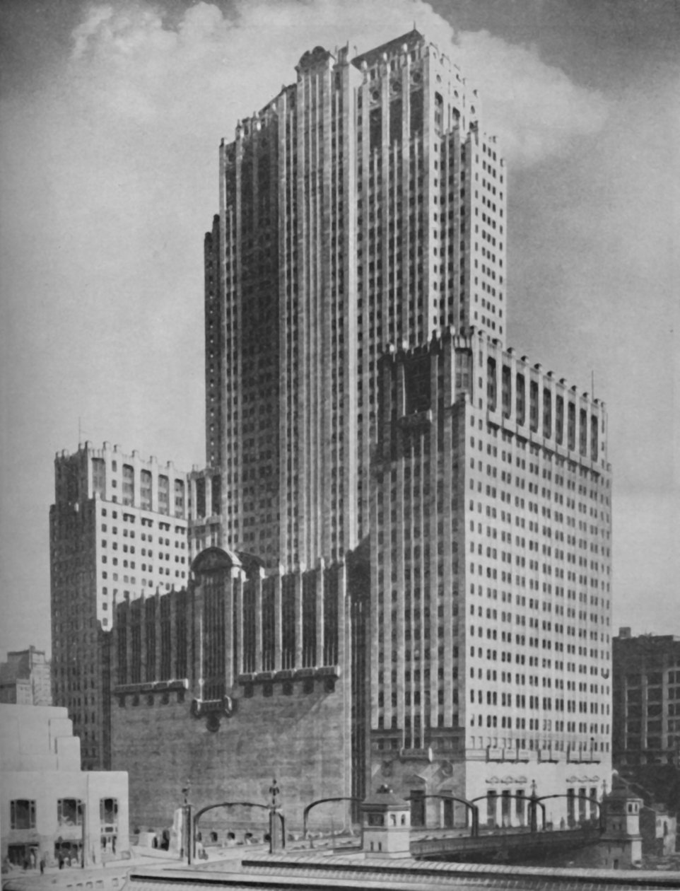 أربعون طابقا لمنزل جراند أوبرا والعديد من الأشياء الأخرى بالإضافة إلى ، c1935 بواسطة غير معروف