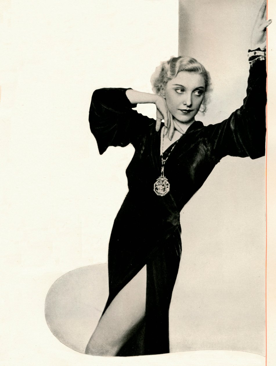 يوم فرانسيس شخصيًا: Booths Gin يبرز أفضل ما في أي شركة ، c1935 1935. بواسطة غير معروف