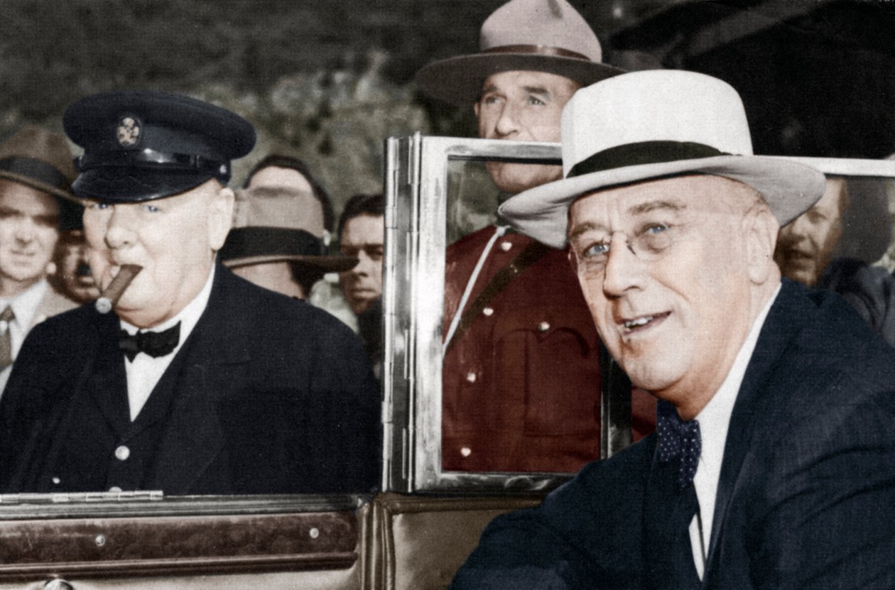 اجتماع فرانكلين دي روزفلت ونستون تشرشل في كيبيك ، كندا ، 1944 بواسطة غير معروف