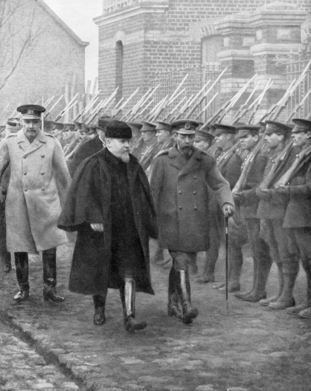 الرئيس الفرنسي ريمون بوينكير والملك جورج الخامس ، ديسمبر 1914. بواسطة غير معروف