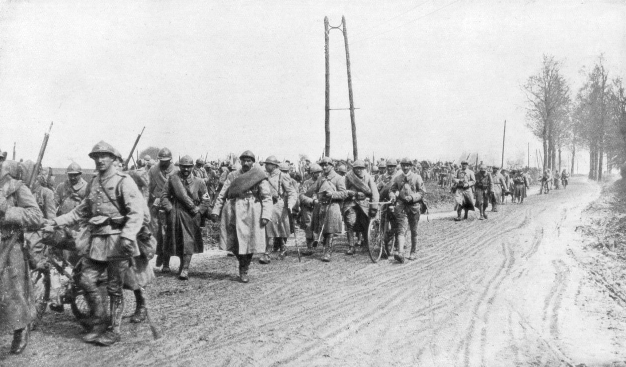 فوج المشاة الفرنسي العائد من الأمام ، 30 مارس 1918 بواسطة غير معروف