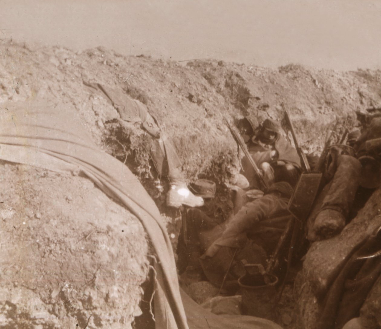 خنادق الخط الأمامي ، بوسيجور ، شمال فرنسا ، c1914-c1918 بواسطة غير معروف