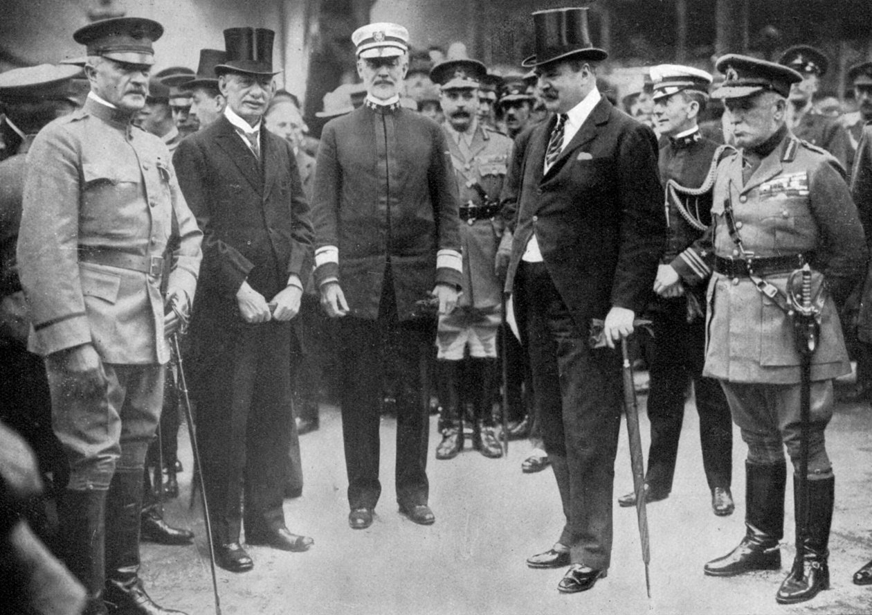 الجنرال بيرشينج يصل إلى ليفربول ، 8 يونيو 1917 ، c1920 بواسطة غير معروف