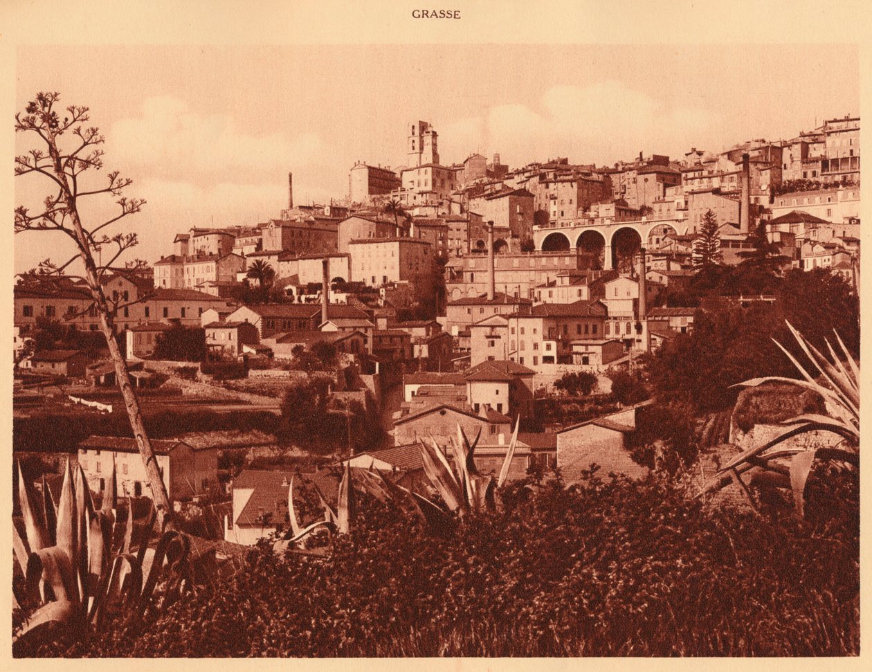 منظر عام لجراس ، 1930. بواسطة غير معروف