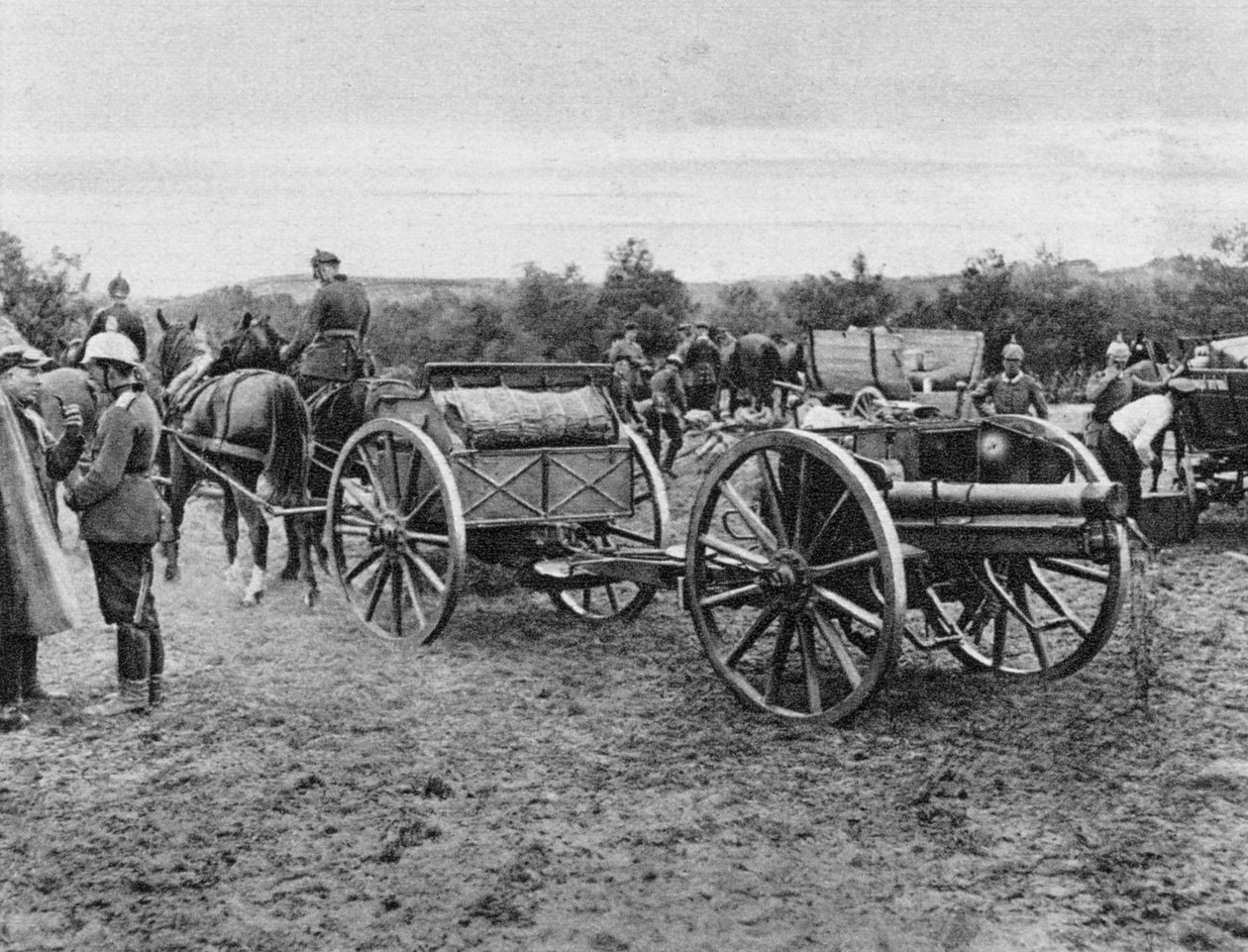 المدفعية الألمانية ، الحرب العالمية الأولى ، 1915 بواسطة غير معروف