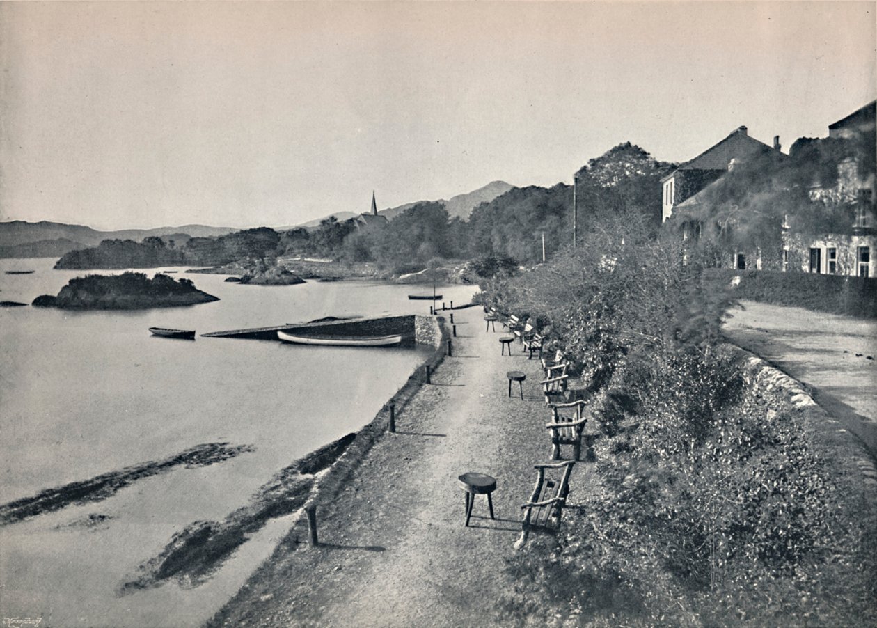 Glengarriff - The Esplanade ، 1895 بواسطة غير معروف