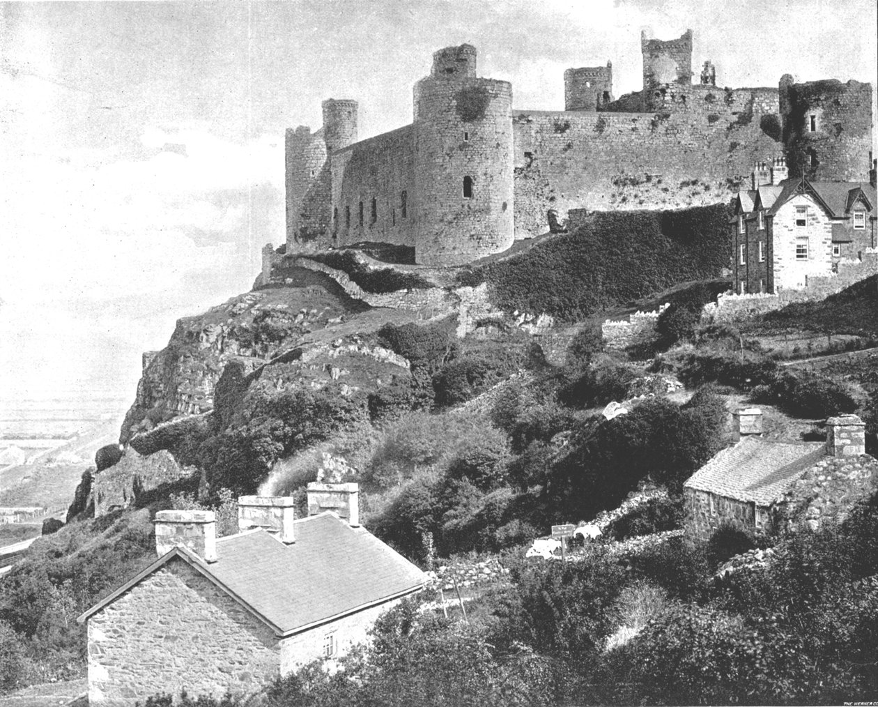 قلعة Harlech ، Merionethshire ، ويلز ، 1894. بواسطة غير معروف